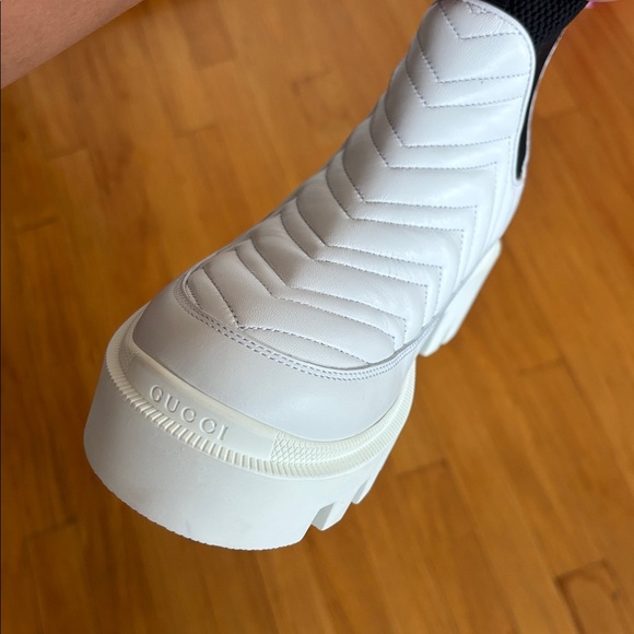 Gucci Leather Ankle Boots - Picture 9 of 9